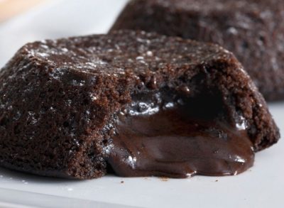 Domino's Chocolate Lava Crunch Cakes