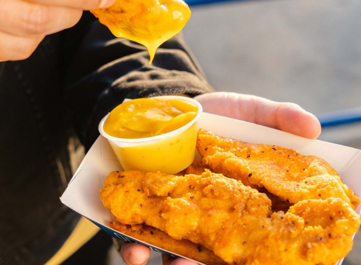 7 Fast-Food Chains That Use Real Chicken For Their Tenders