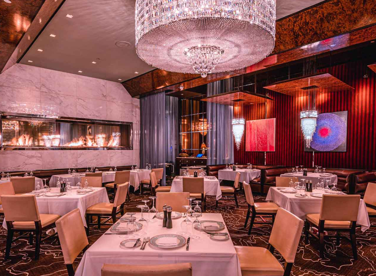 The 10 Best Steakhouses in Las Vegas, According to Chefs