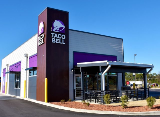 Taco Bell exterior