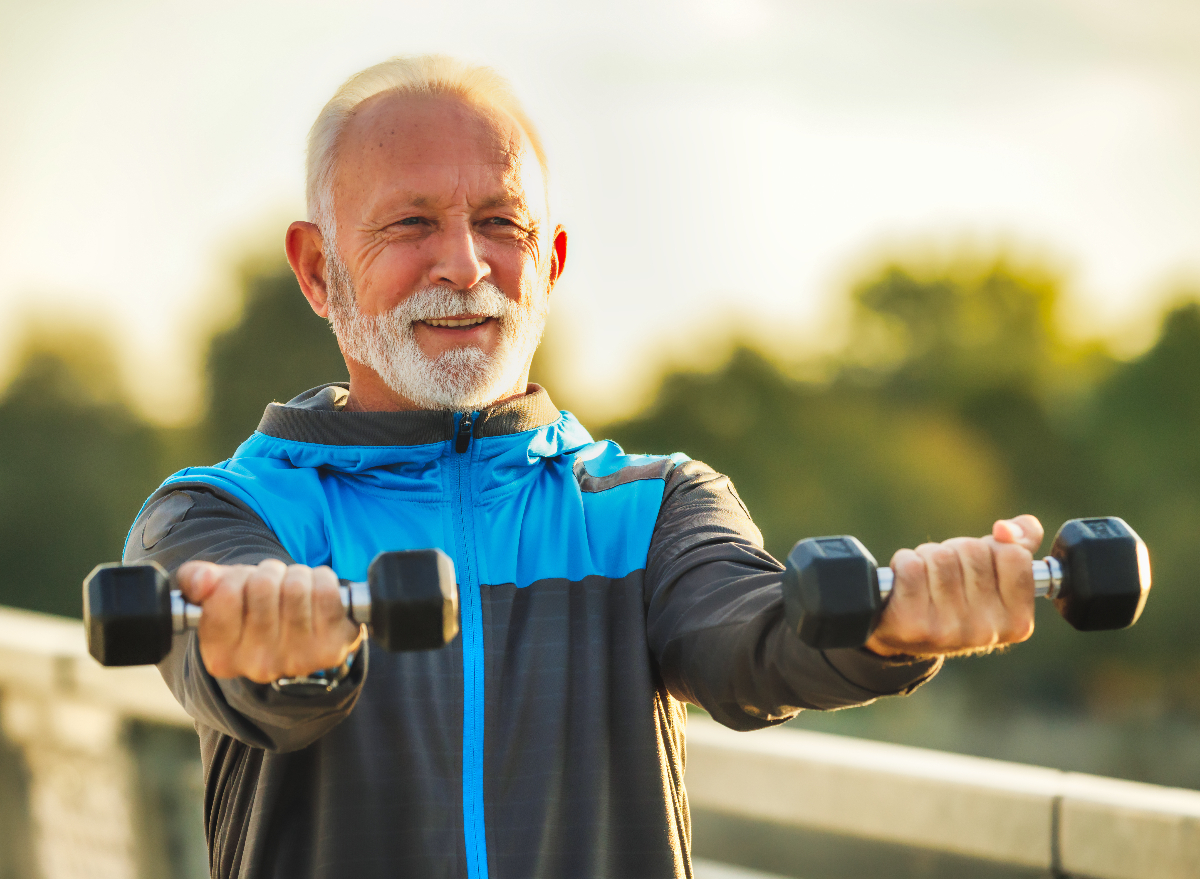 5-strength-workouts-for-men-over-60-to-defy-aging