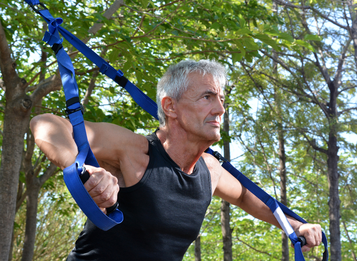 5 Top Fitness Tips to Prevent Muscle Loss for Men in Their 60s