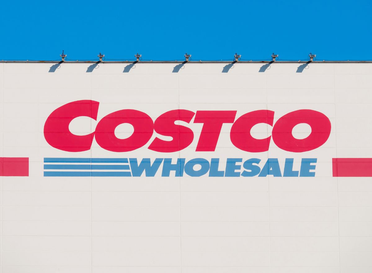 Spend & Get at Costco on Qualifying Items : r/Costco