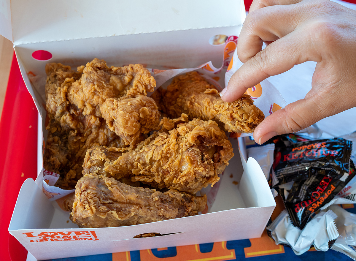 https://www.eatthis.com/wp-content/uploads/sites/4/2023/09/Popeyes-Main.jpg?quality=82&strip=1