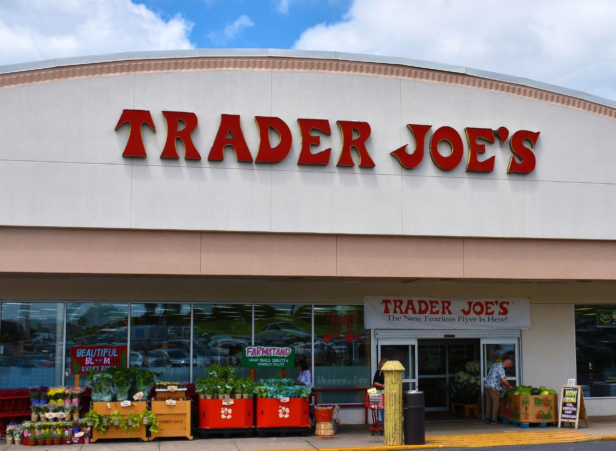 🚨Trader Joe's Mystery Bags are coming back this Holiday season and we can  not wait to open one‼️Last seen in 2019, Each mystery