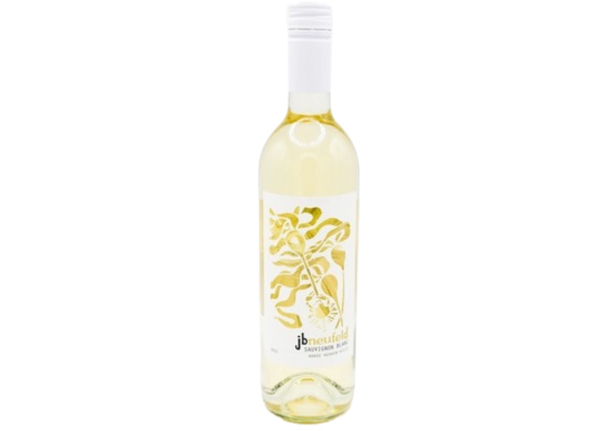 12 Best Cheap White Wines That Taste Expensive