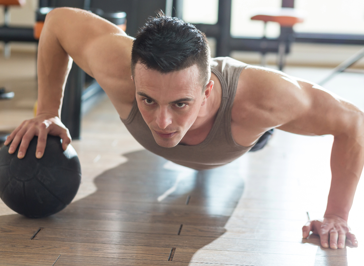 7 Best Floor Exercises For a Ripped Chest