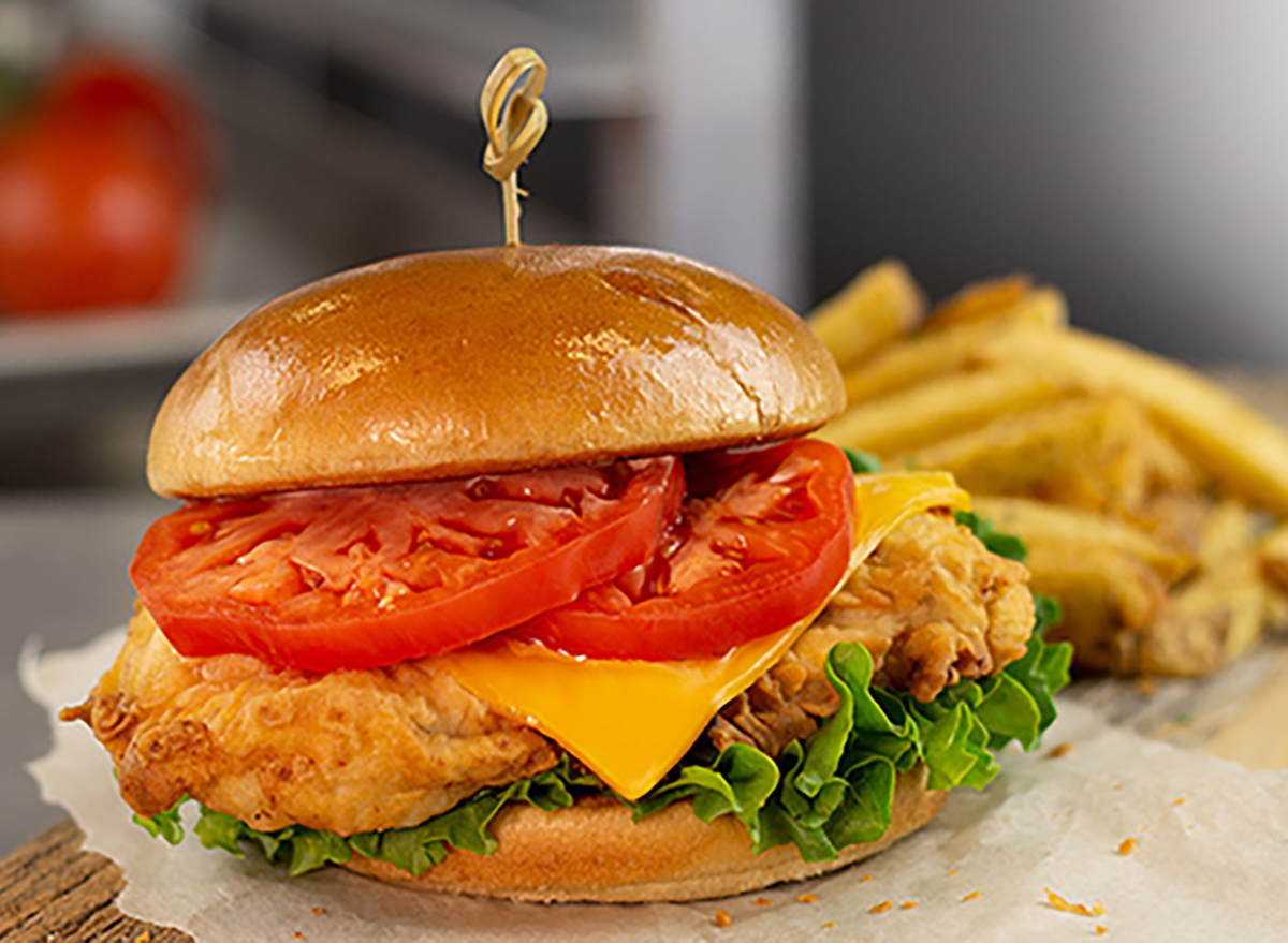 10 Restaurant Chains that Serve the Best Chicken Sandwiches