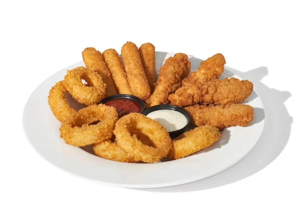 10 Restaurant Chains That Serve the Best Appetizer Combos