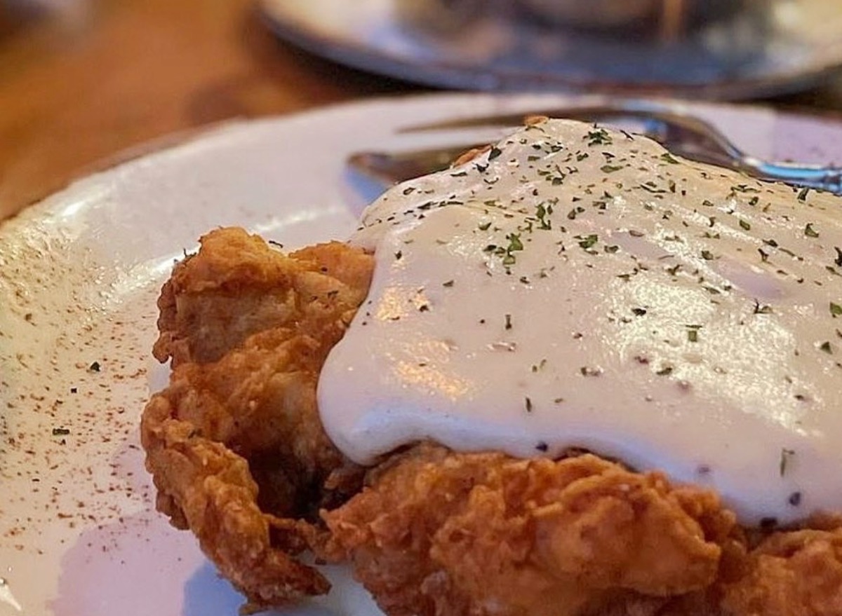 9 Restaurant Chains That Serve The Best Chicken Fried Steak — Eat This ...