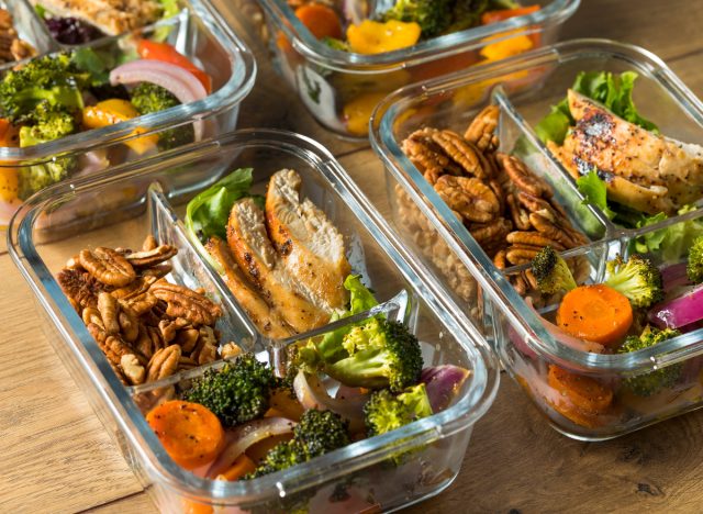 Weight-loss meal prep in 1 hour (for the week)