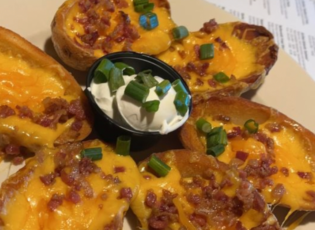 8 Restaurant Chains That Serve the Best Potato Skins