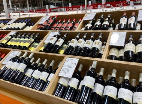 Costco Fans Raving Over 'Genius' Wine Bottle Hack 