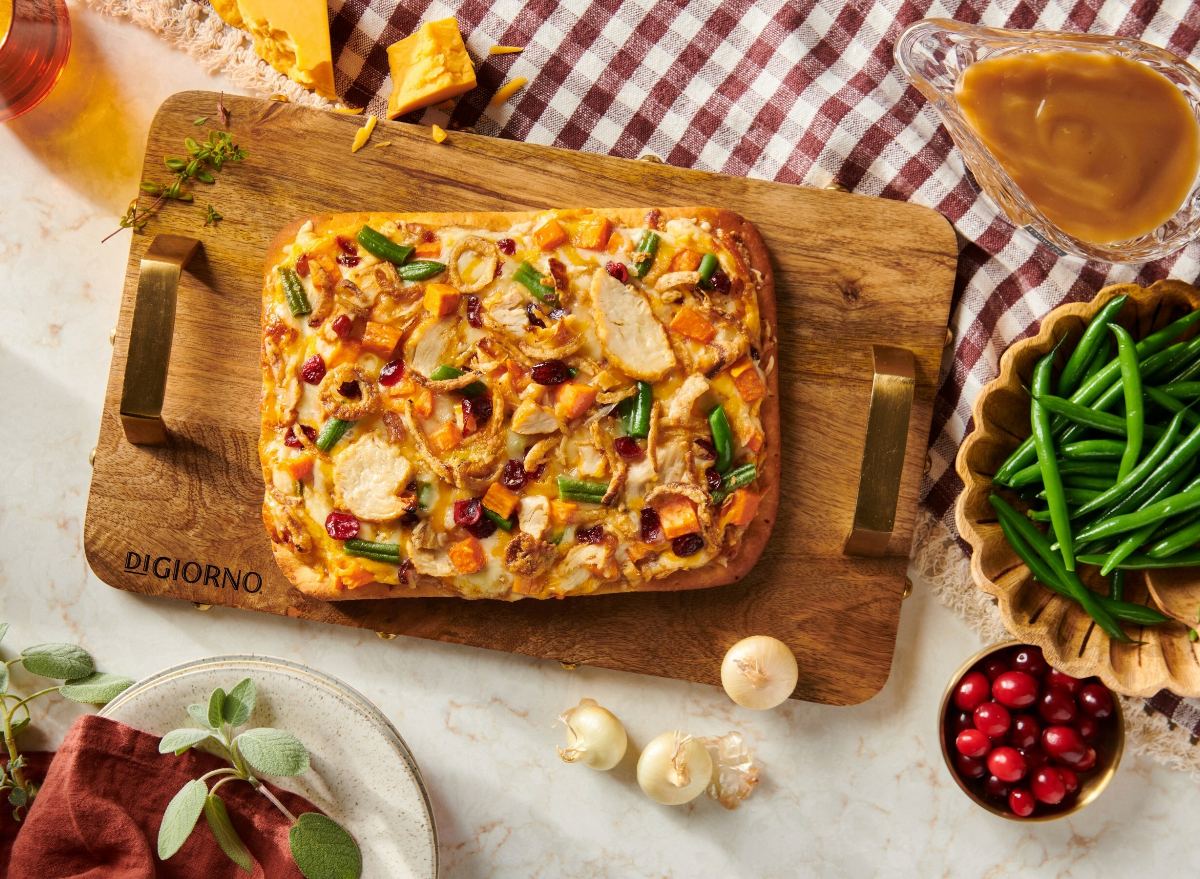 DiGiorno's New Thanksgiving Pizza Has All The Best Holiday Foods