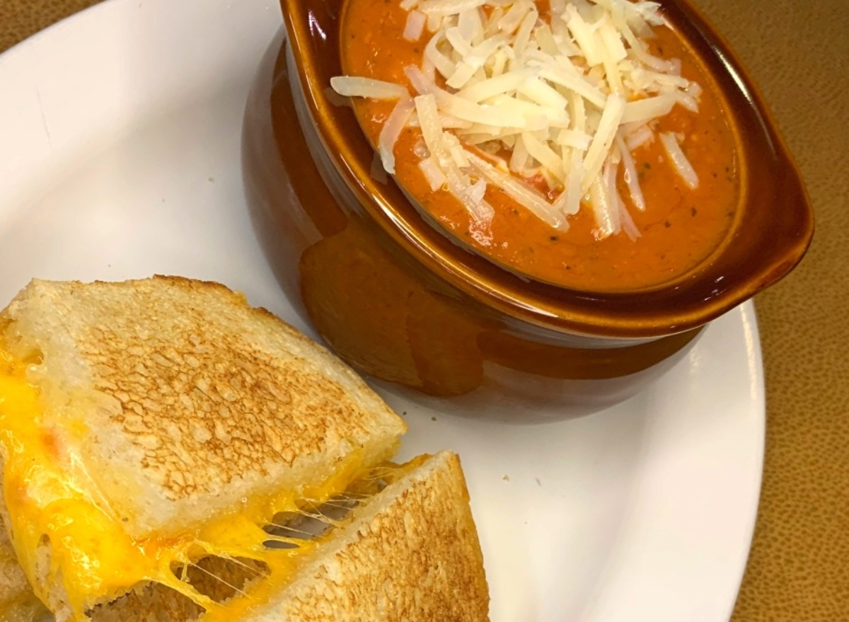 9 Restaurant Chains That Serve the Best Tomato Soup