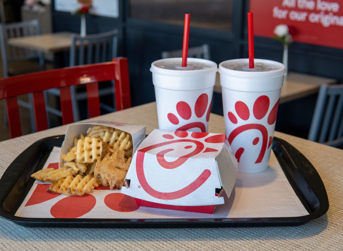 Chick-Fil-A's Latest Alternative To Styrofoam Cups Is Basically 2 Paper Ones