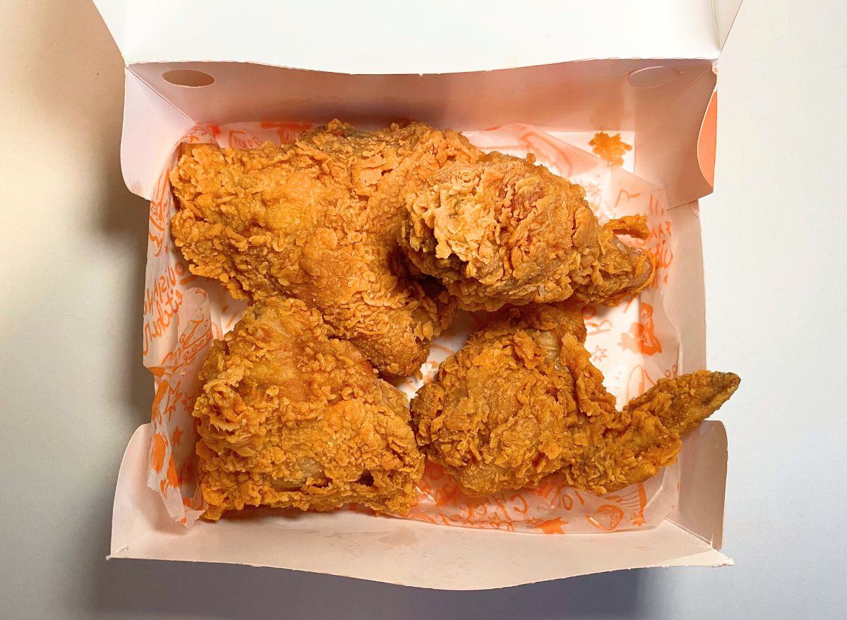 popeyes-vs-kfc-which-has-the-best-bone-in-fried-chicken