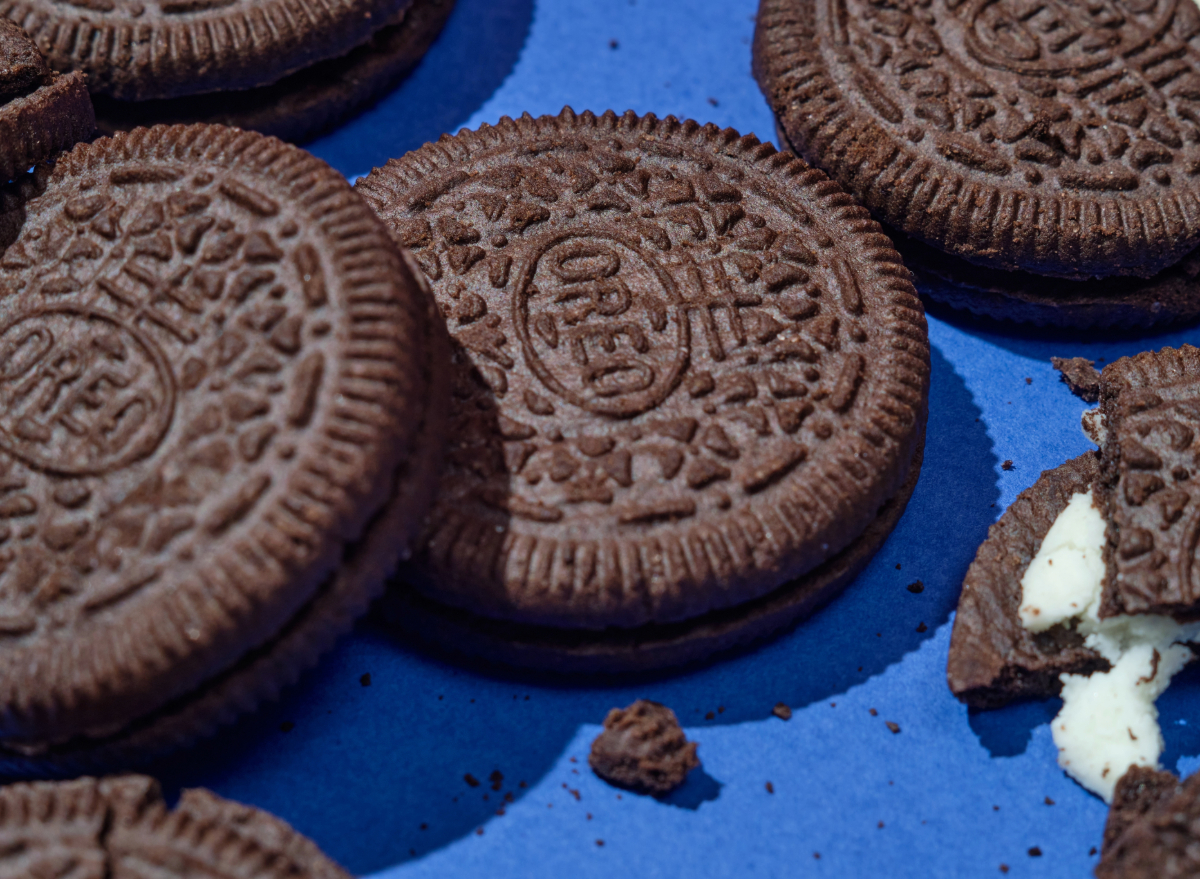 Space Dunk Oreos: New cookies have blue, pink colored creme filling