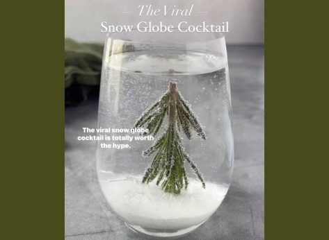 Everyone Is Making This Snow Globe Cocktail