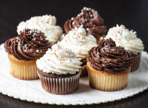 8 Bakery Chains That Serve the Best Cupcakes