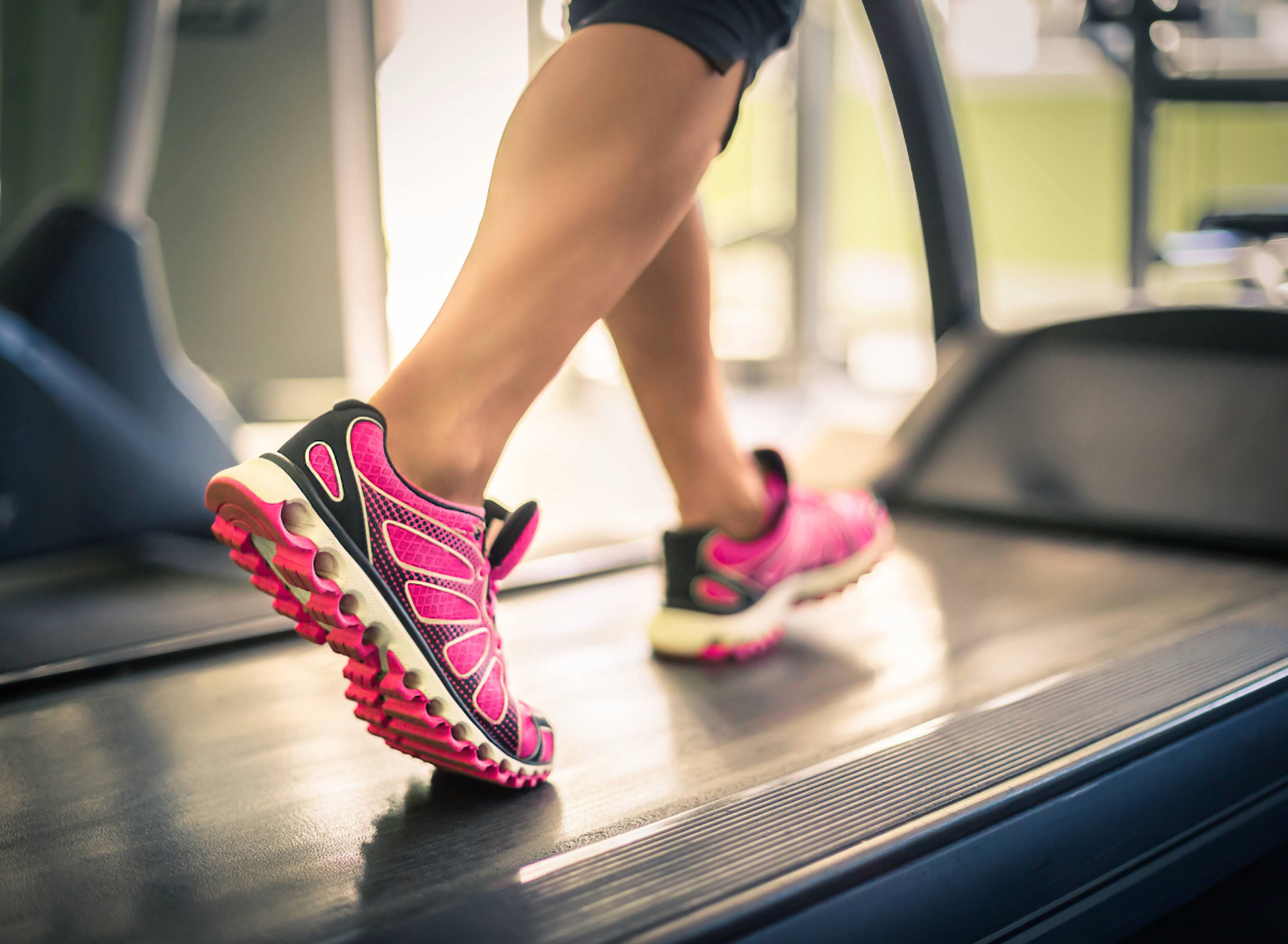 Here's How Fast You Need To Walk On a Treadmill for Weight Loss