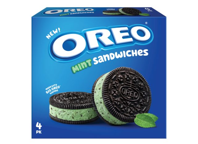 box of oreo mint sandwiches