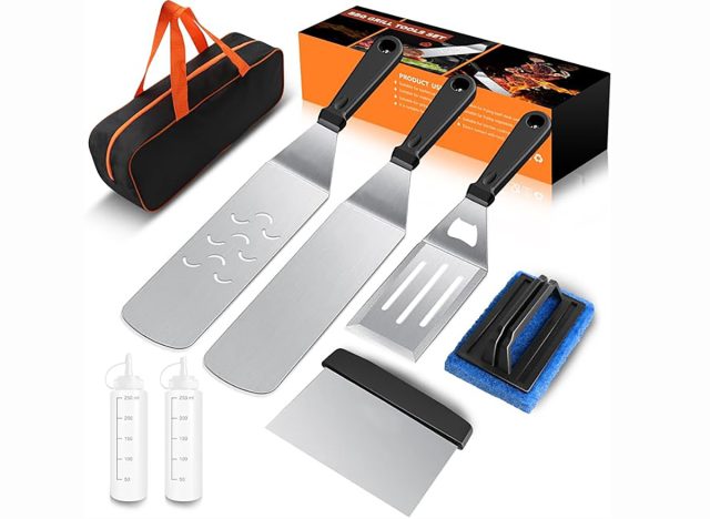 Blackstone griddle kit including spatulas and flippers.