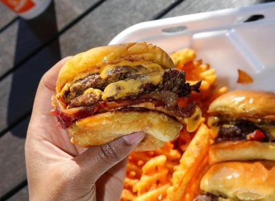 Cheeseburger Chain Smalls Sliders Plans to Open 9 New Locations