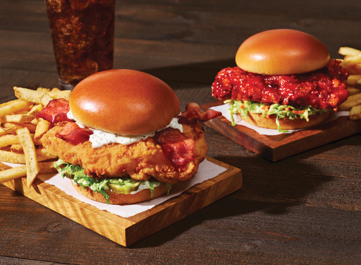 Applebee's Launches New Chicken Sandwiches For 2024