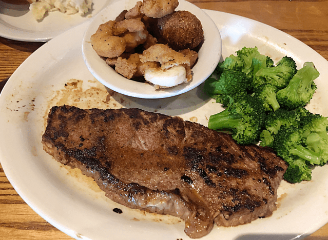 steak, fried shrimp and broccoli from cracker barrel 