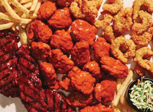 applebee's boneless wngs, riblets, and crispy double crunch shrim