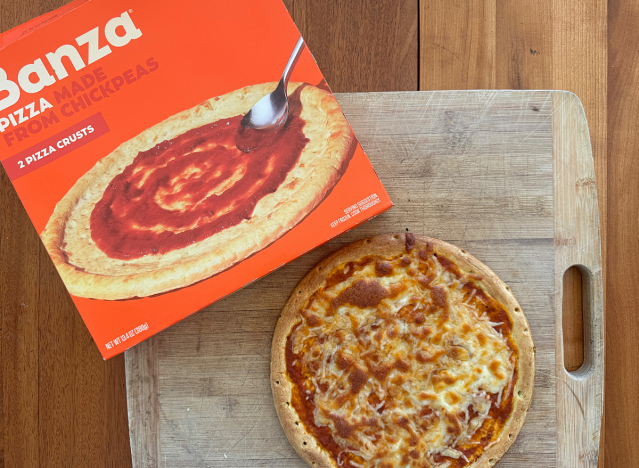 banza pizza box and pizza made from dough 