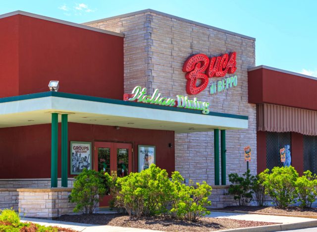 buca di beppo restaurant