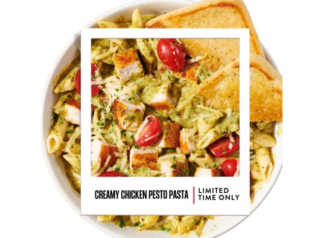 Jason's Deli Creamy Chicken Pesto Pasta