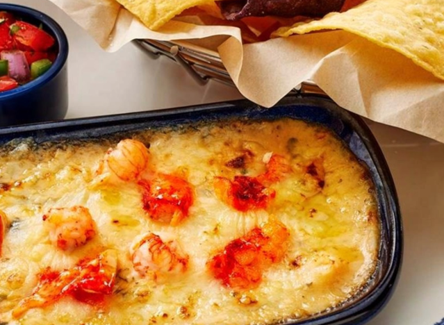 red lobster dip and chips