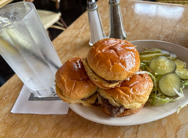 sliders with pickles on th side from the cheesecake factory 