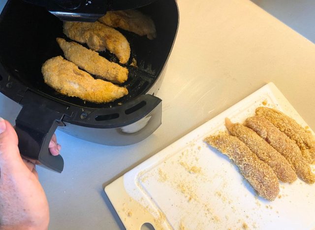 chicken tenders in an air fryer