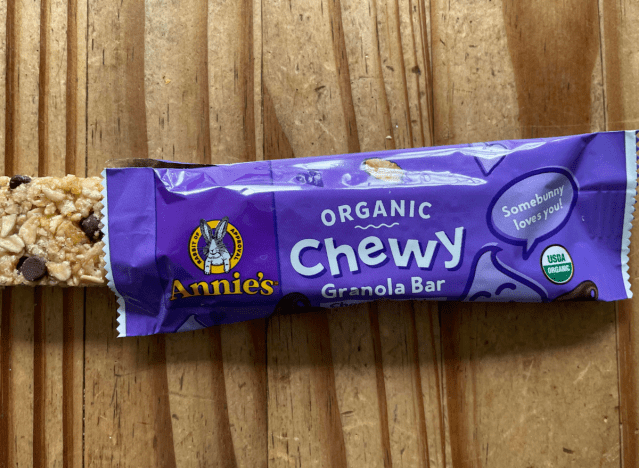 annie's granola bar