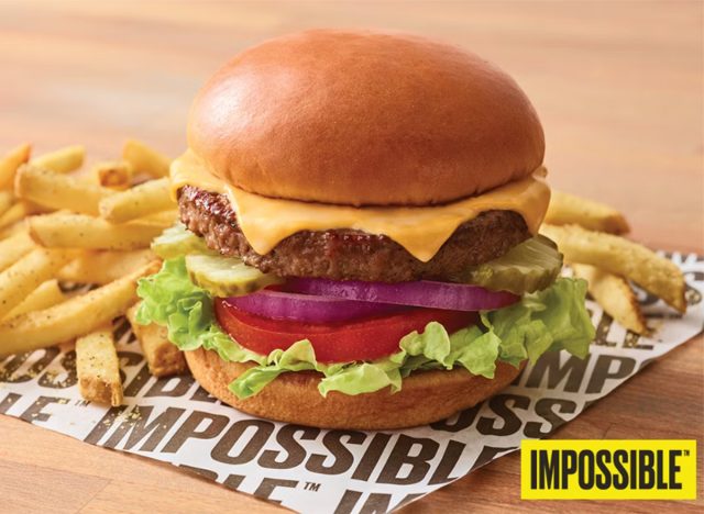 Applebee's Impossible Cheeseburger 