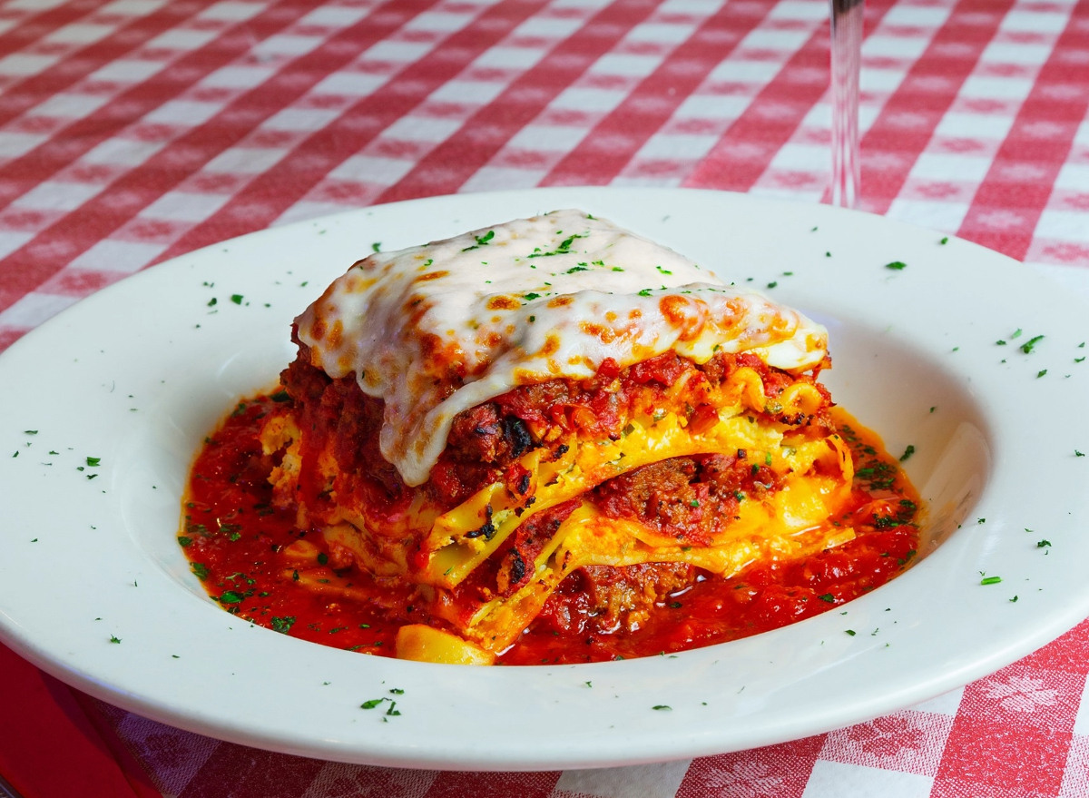 buca di beppo lasagna