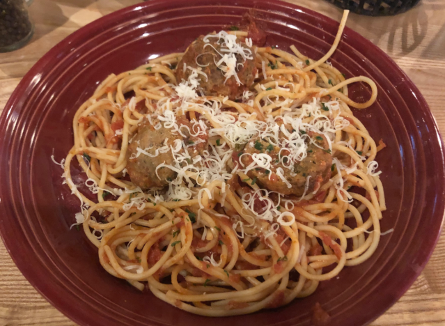 carrabbas spaghetti and meatballs