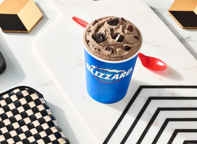 dairy queen oreo fudge brownie blizzard