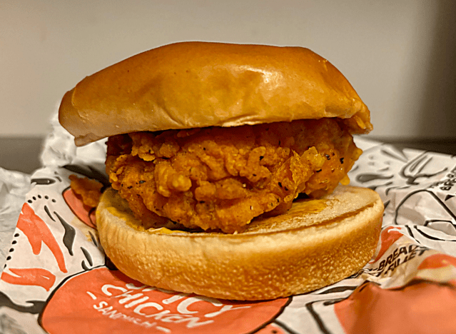 jollibee chicken sandwich