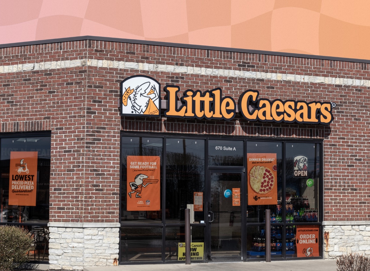 Little Caesar's exterior