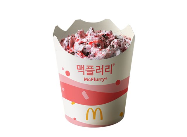 mcdonald's strawberry oreo mcflurry