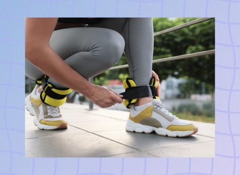 How to Use Weights to Maximize Your Walking Workout