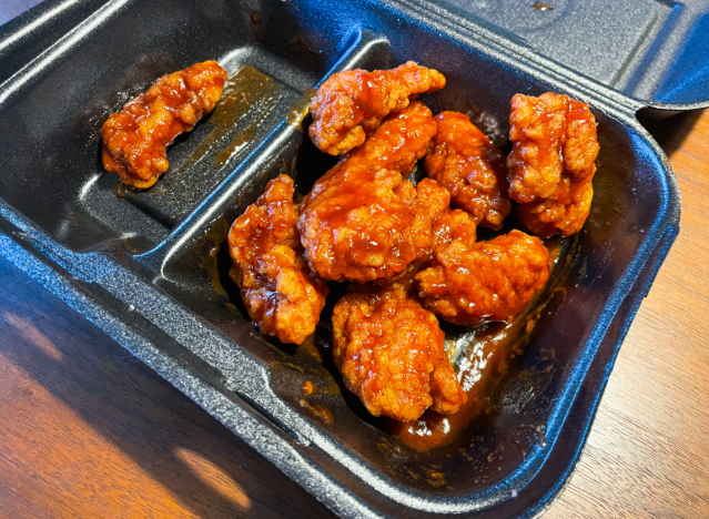 zaxbys wings in a takeout container