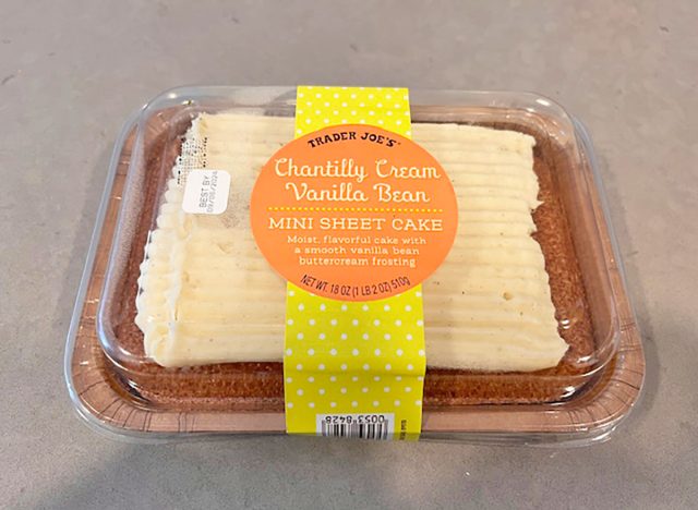 Trader Joe's Chantilly Creme Vanilla Bean Mini Sheet Cake