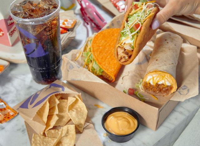 Taco Bell $7 Luxe Box