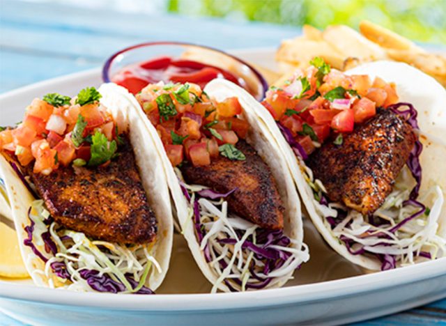 Bahama Breeze Blackened Mahi Tacos 